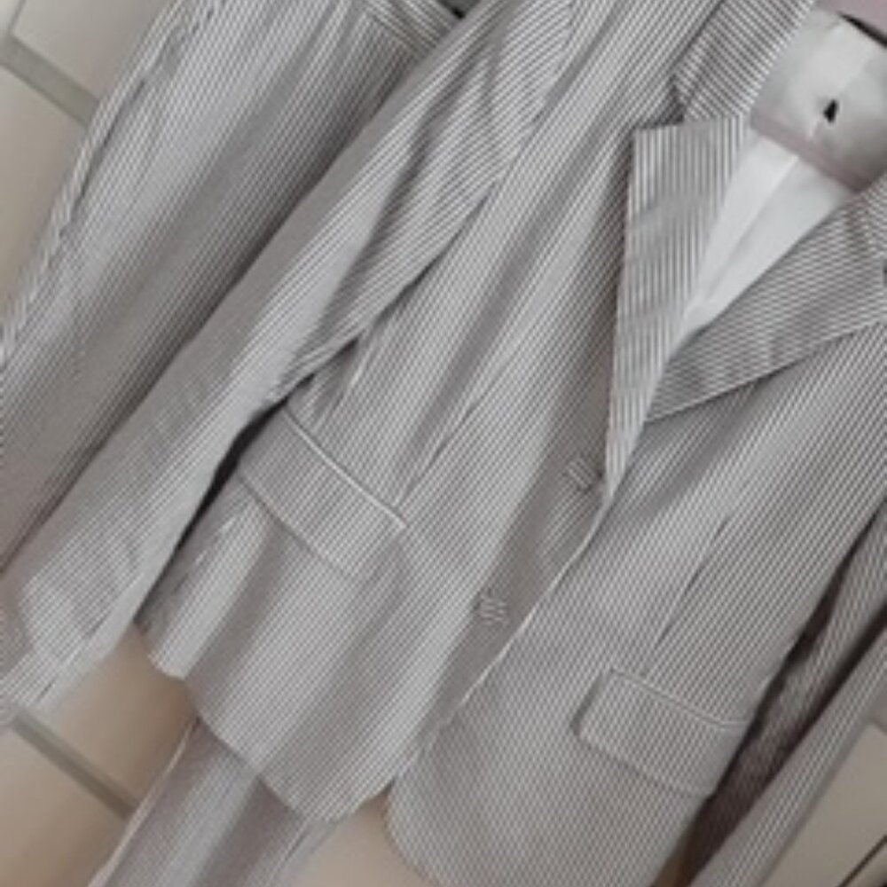 SOUTH HAMPTON - Amanda & Chelsea Seersucker Suit - size 2 - Picture 8 of 11